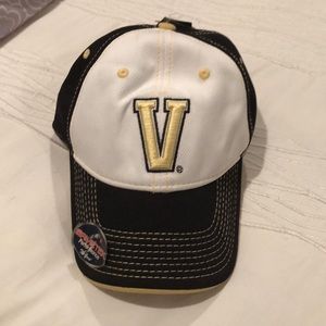 Vanderbilt hat